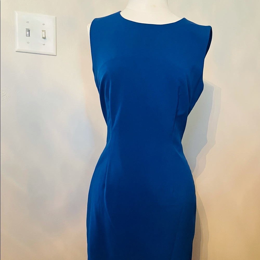 Super chic blue dress with zippers